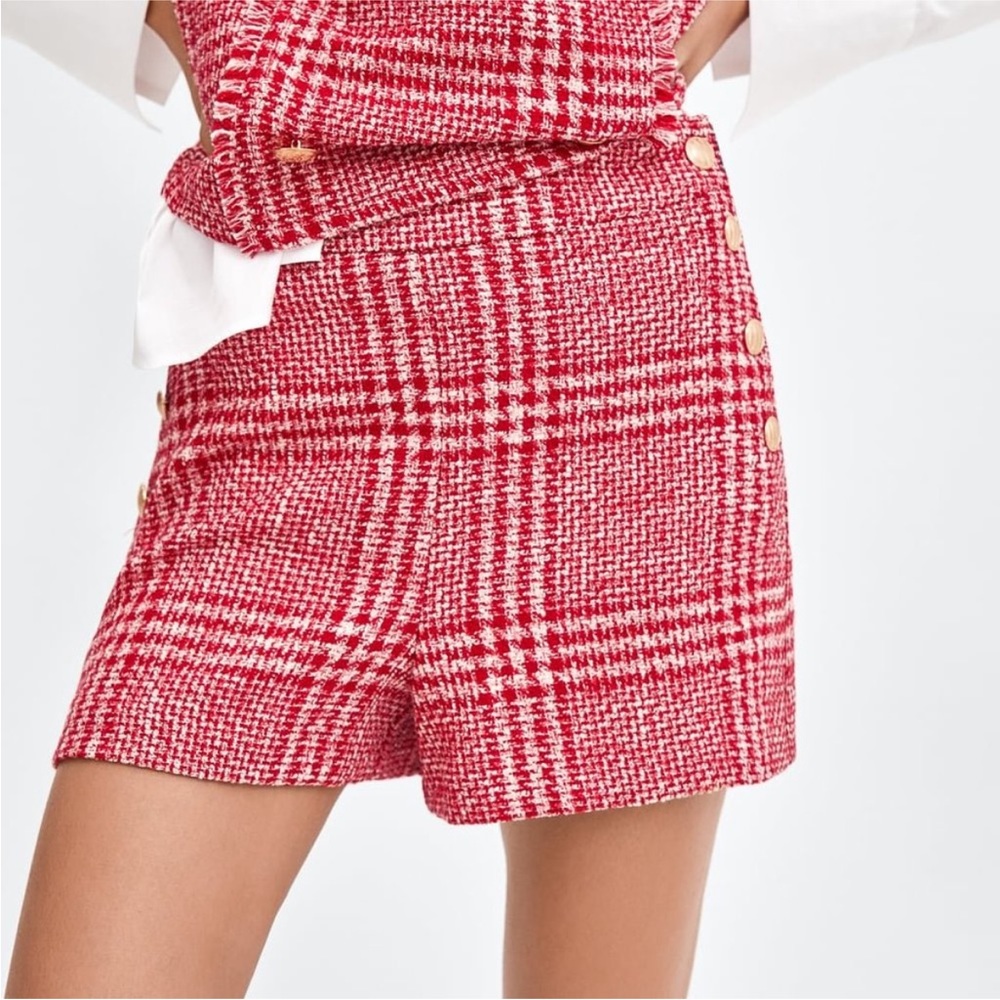 ⛵️Zara Highwaisted Tweed Shorts, Size XS